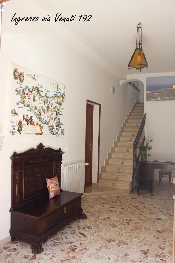 Guest House Zio Michele - شينيسي المظهر الخارجي الصورة