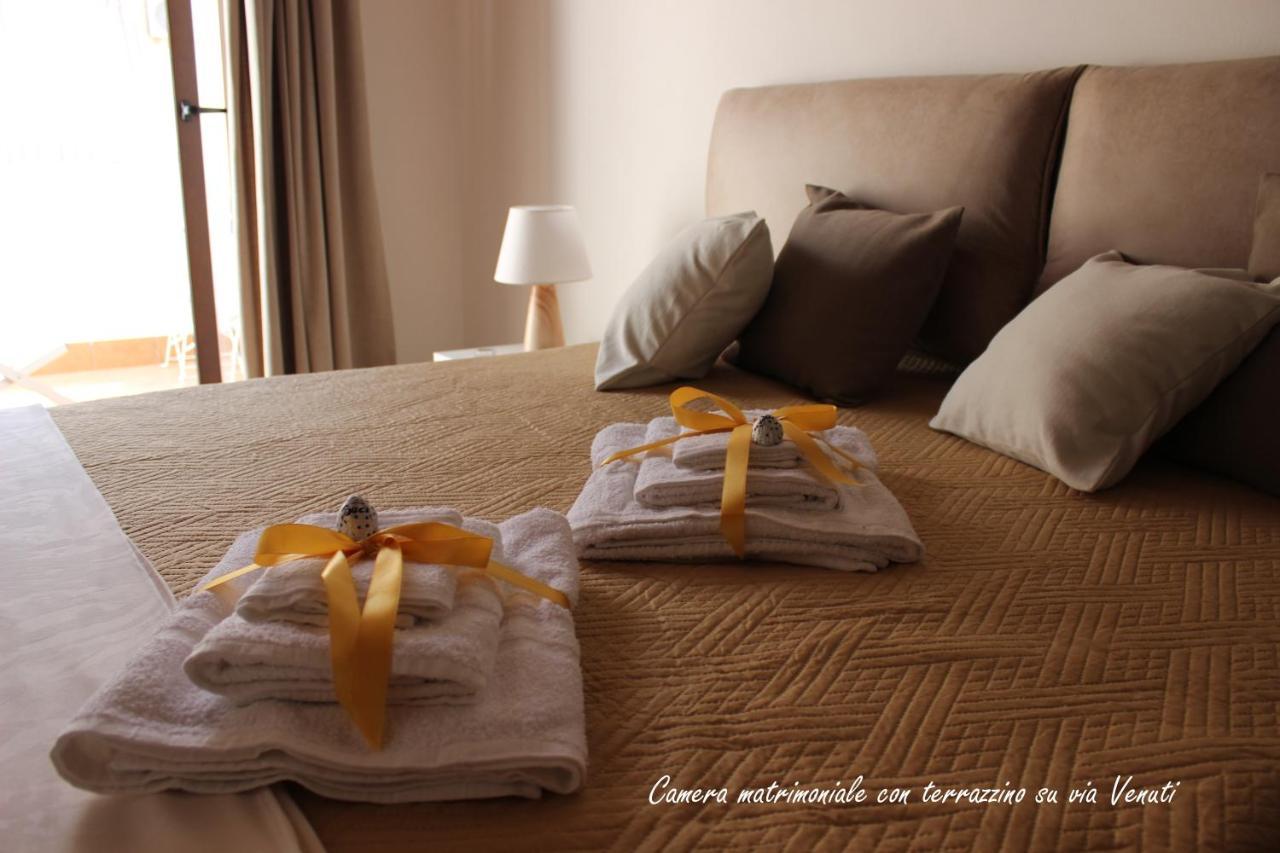 Guest House Zio Michele - شينيسي المظهر الخارجي الصورة