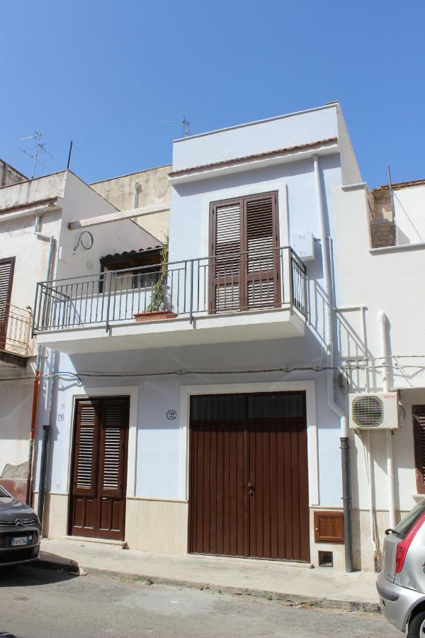 Guest House Zio Michele - شينيسي المظهر الخارجي الصورة