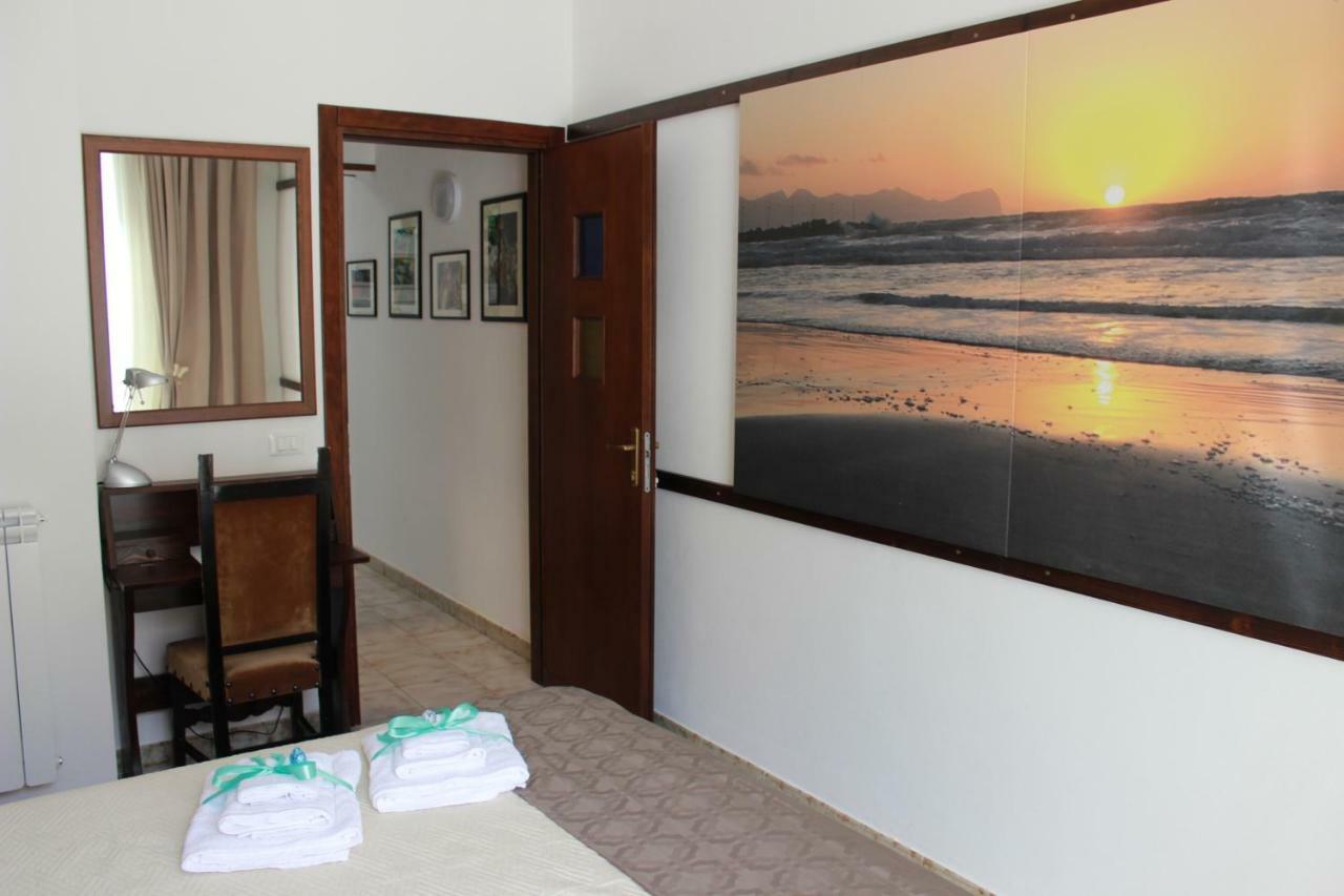 Guest House Zio Michele - شينيسي المظهر الخارجي الصورة