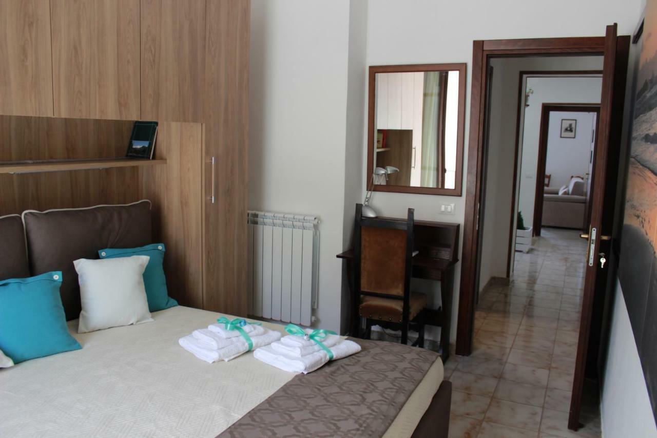 Guest House Zio Michele - شينيسي المظهر الخارجي الصورة
